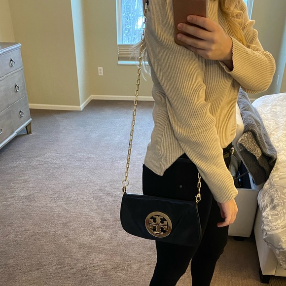 Tory Burch Handbags - Tory Burch Crossbody - Gold/Black